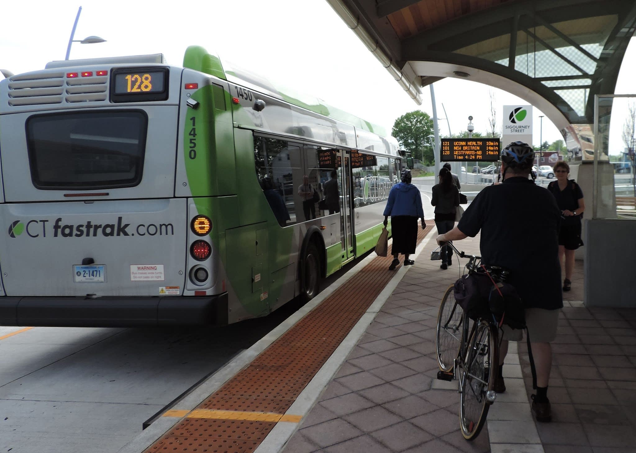 7 in 10 Americans support increased federal funding for public transit ...