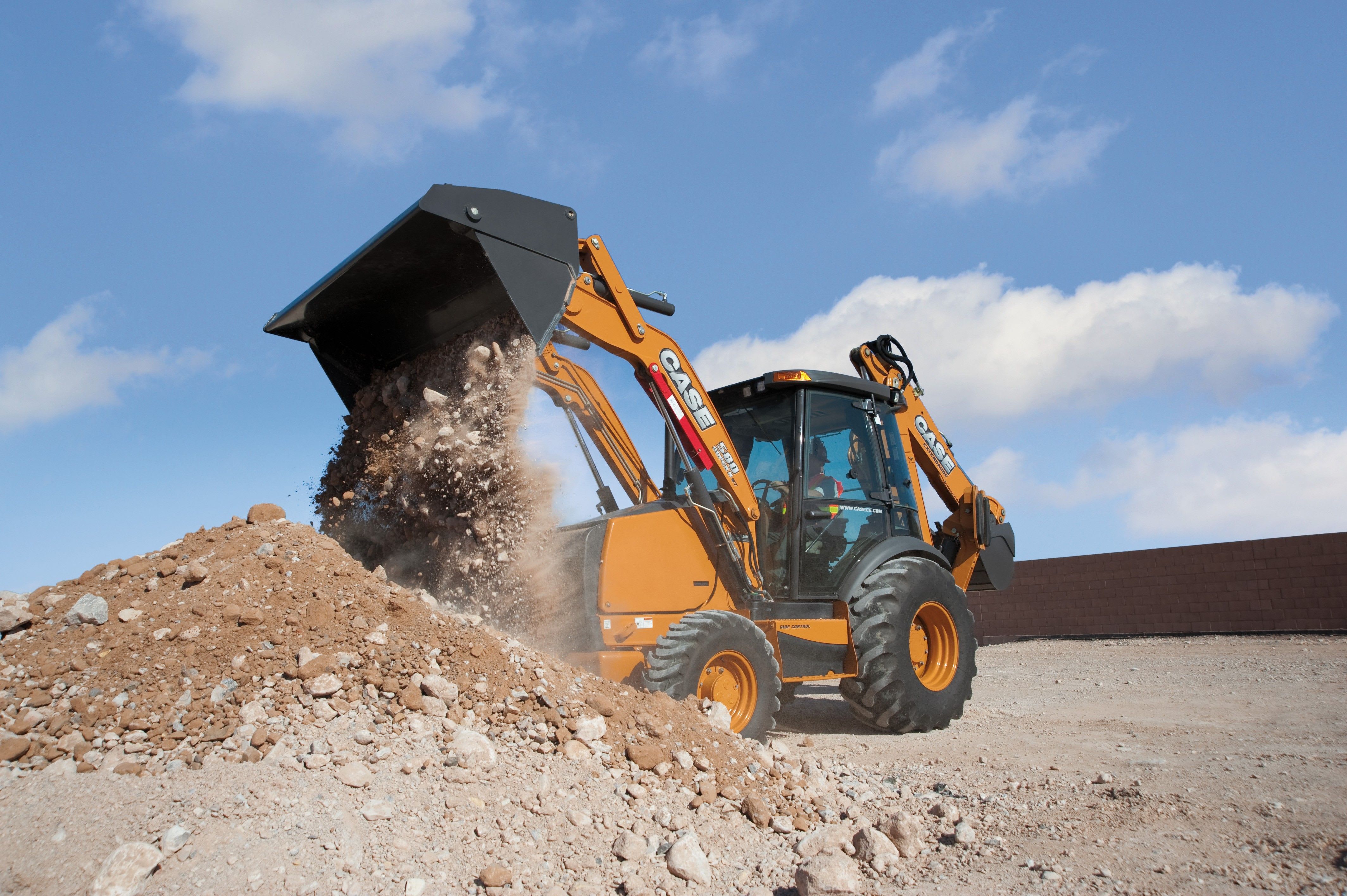 N Series Loader/Backhoes | Government Fleet