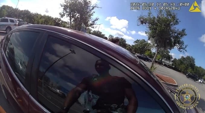 Florida Deputies Rescue Toddler from Accidentally Locked Car | Police ...