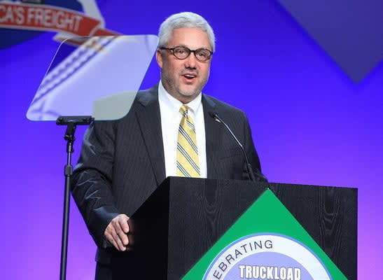 Kretsinger Named TCA 2013-2014 Chairman | Heavy Duty Trucking