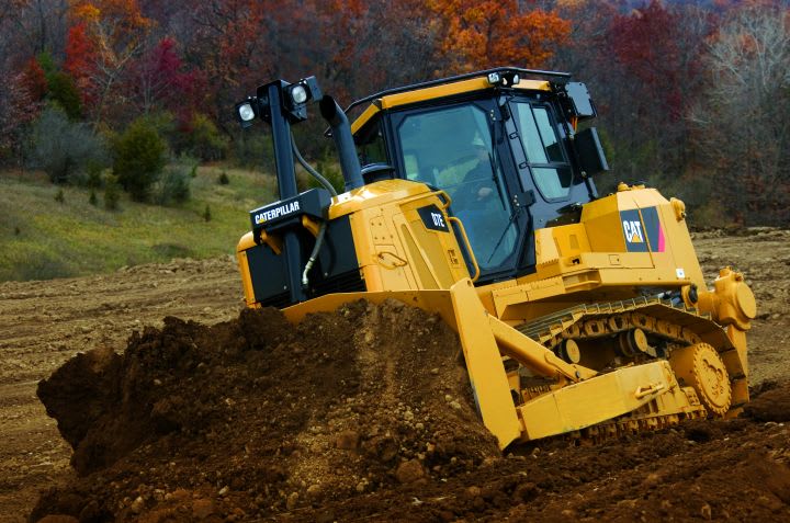 Savings Dug Up with D7E Dozer | Government Fleet