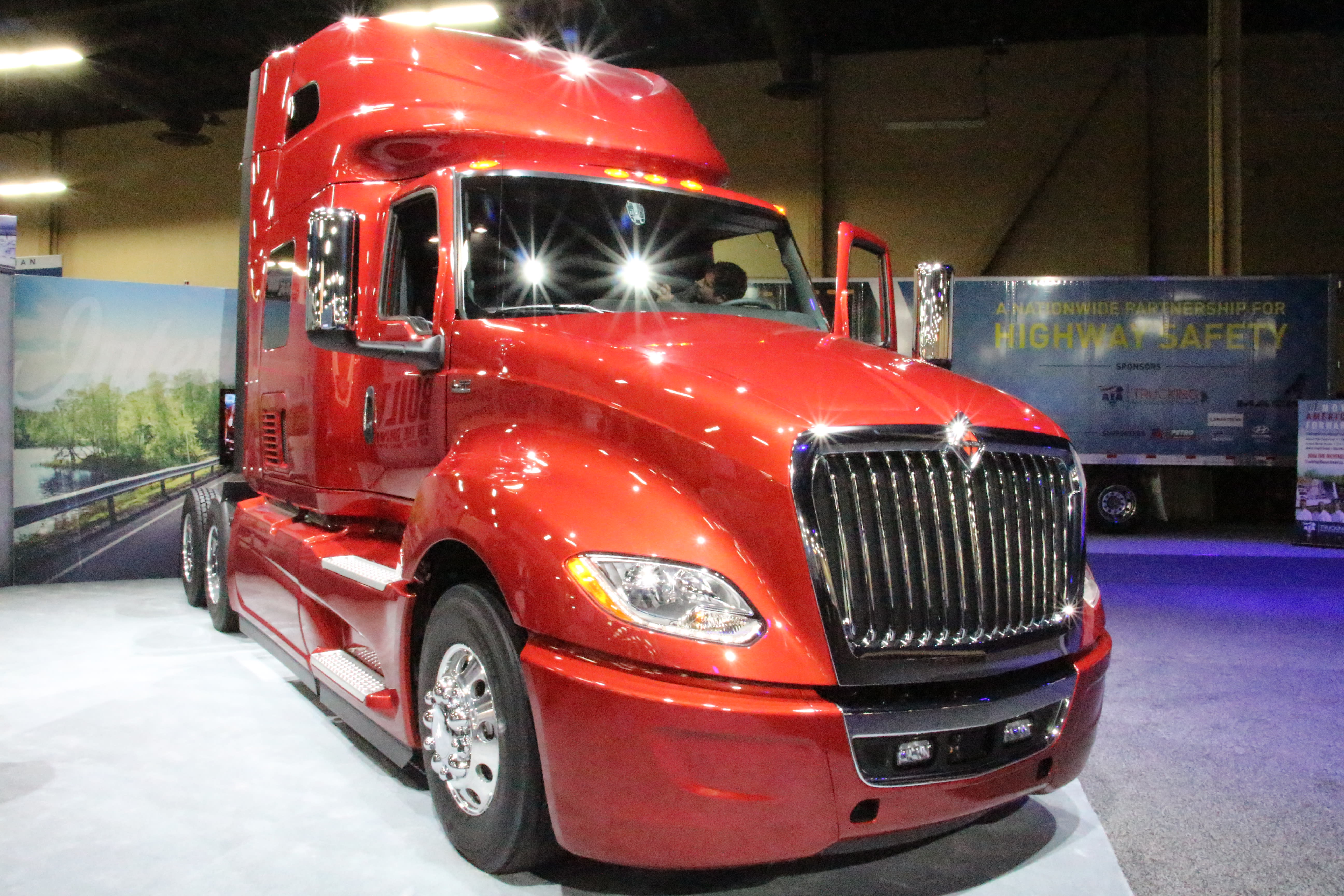 Navistar's New Flagship LT Series Truck [Photos] | Heavy Duty Trucking