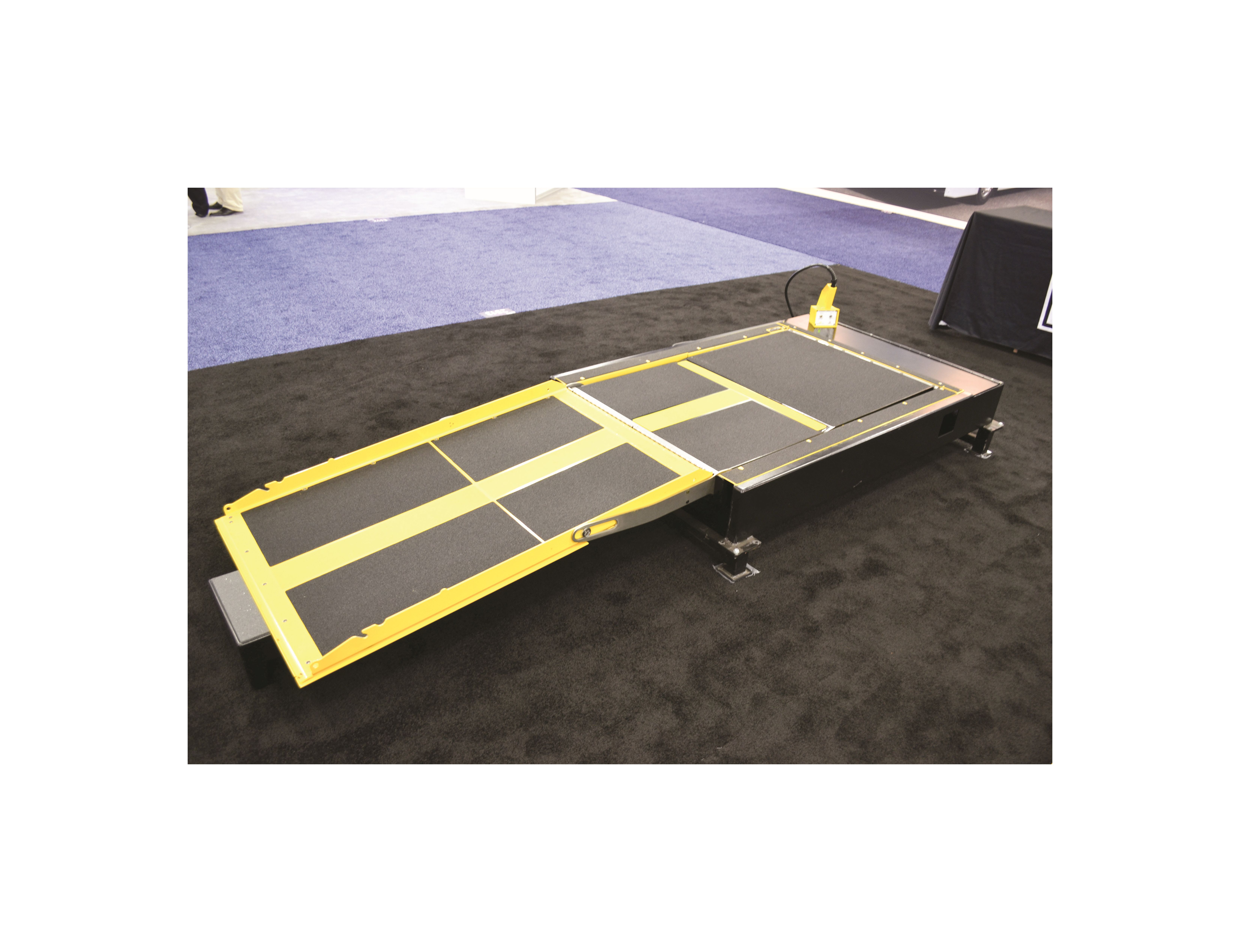 LU18 low floor ramp | Metro