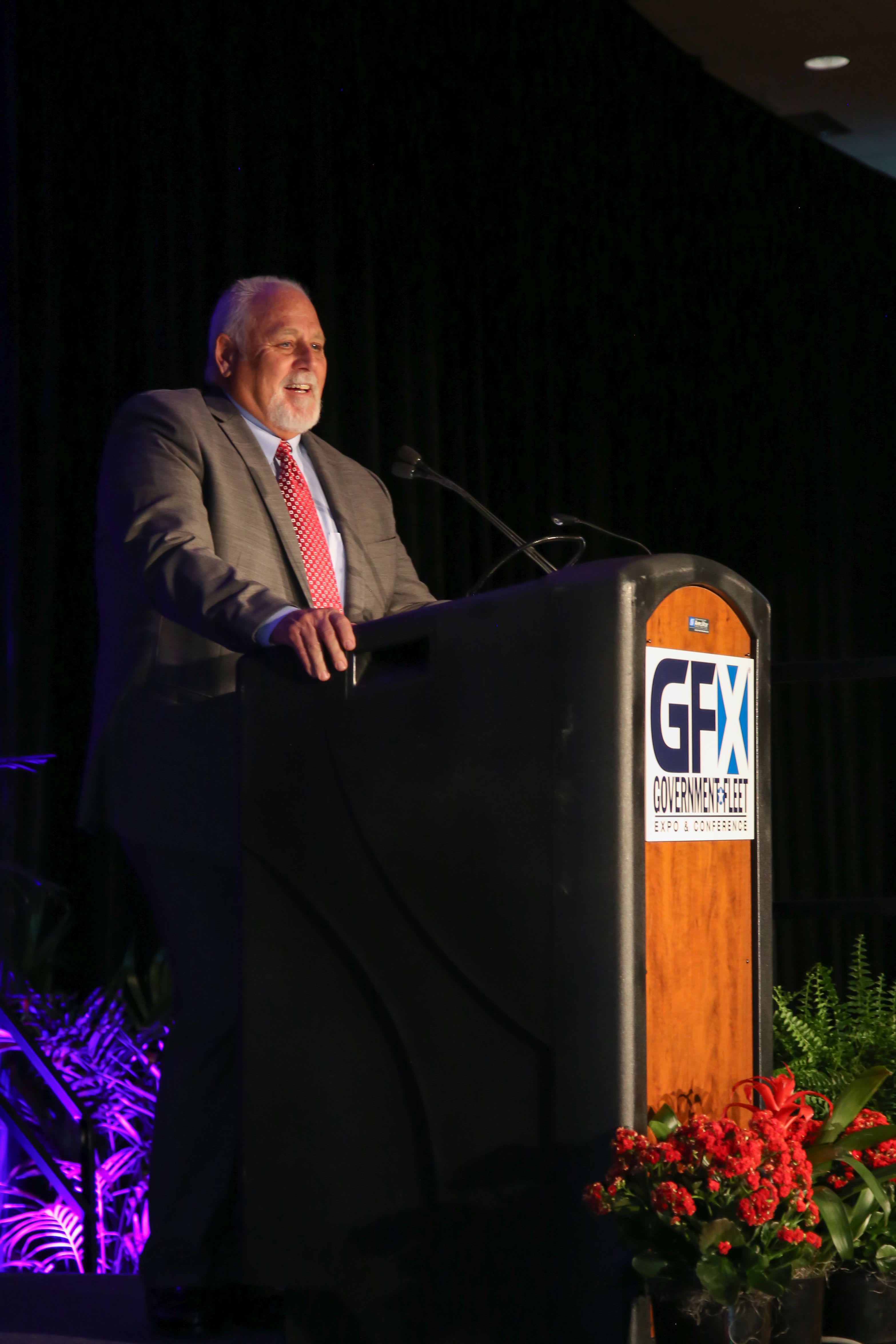 Saltzgiver Receives Legendary Lifetime Achievement Award | Government Fleet
