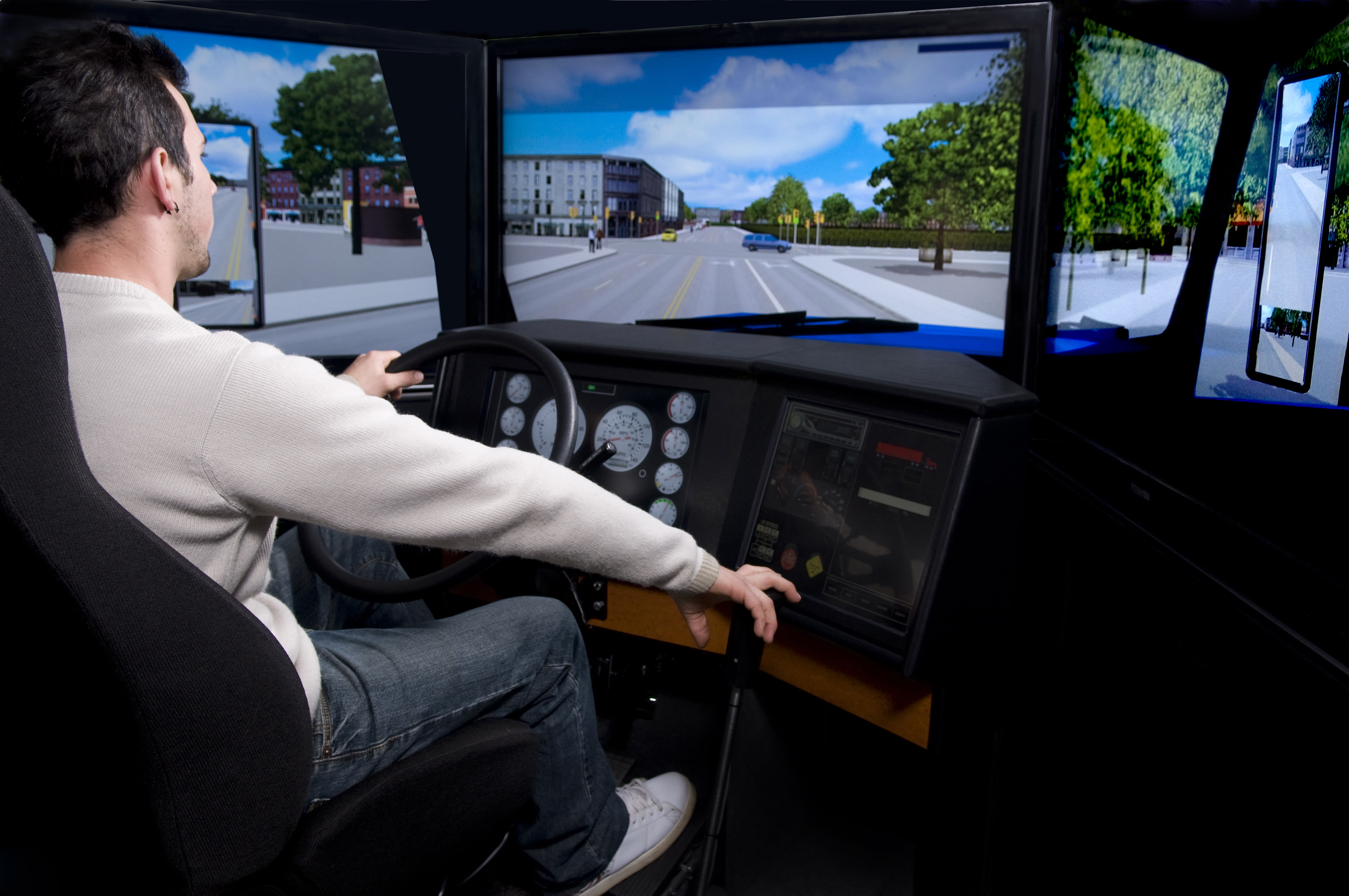 Simlator Driver 7 Ways to Get the Most Out of A Driver Simulator Program | Heavy Duty ...