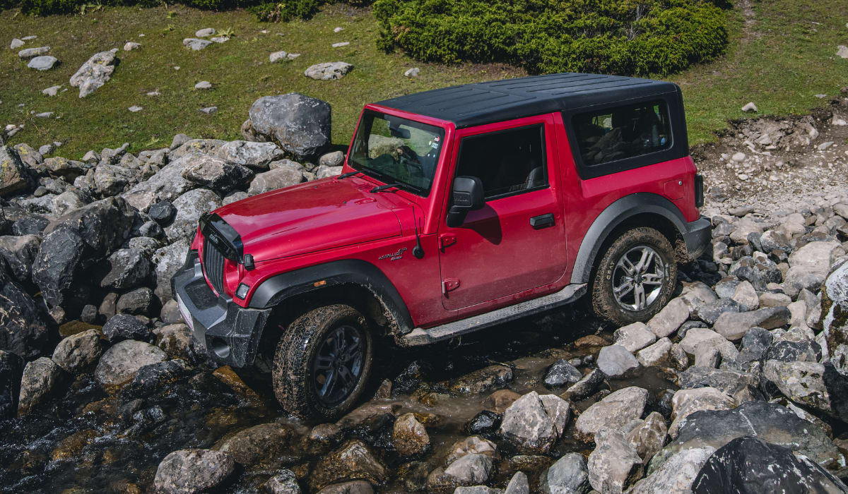 jeep-wrangler-safety-increases-f-i-and-showroom