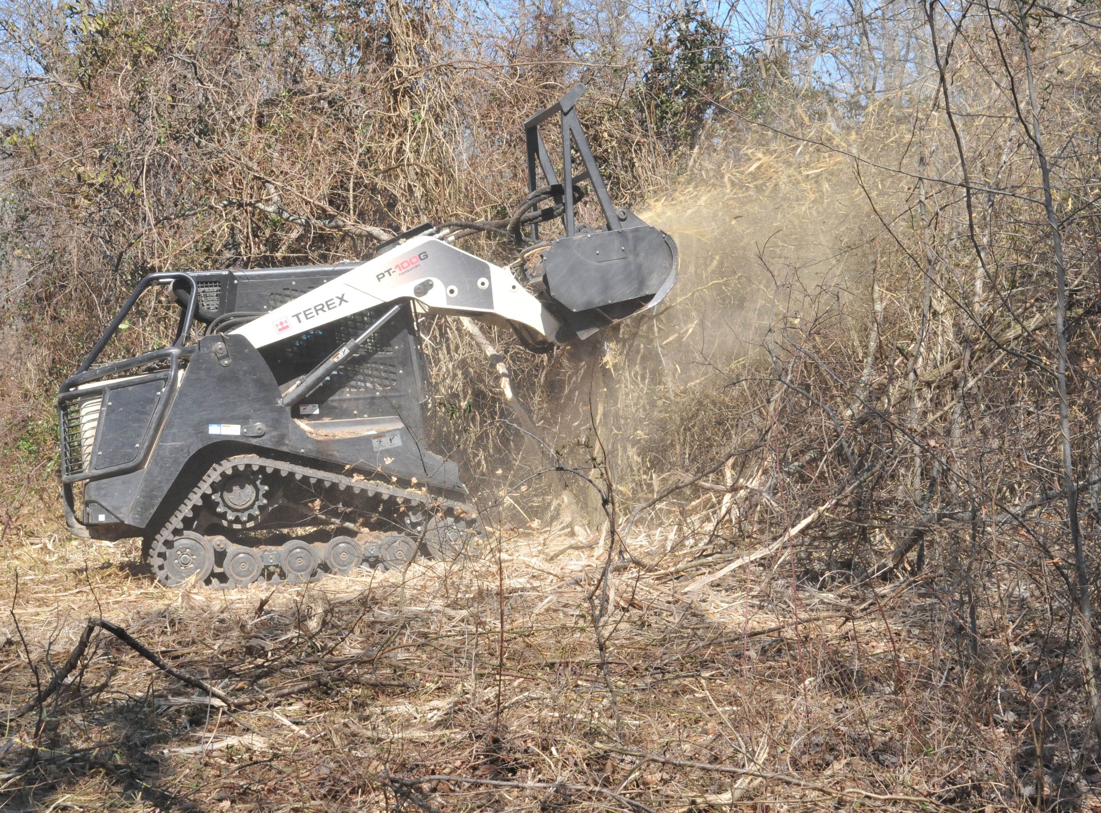 PT-100G & PT-100G Forestry Compact Track Loaders | Government Fleet
