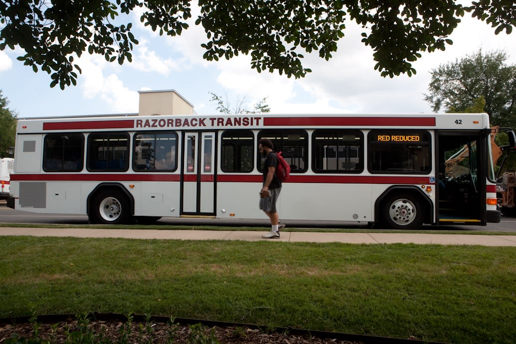 Arkansas Razorback Bus U. of Arkansas debuts real-time bus app | Metro