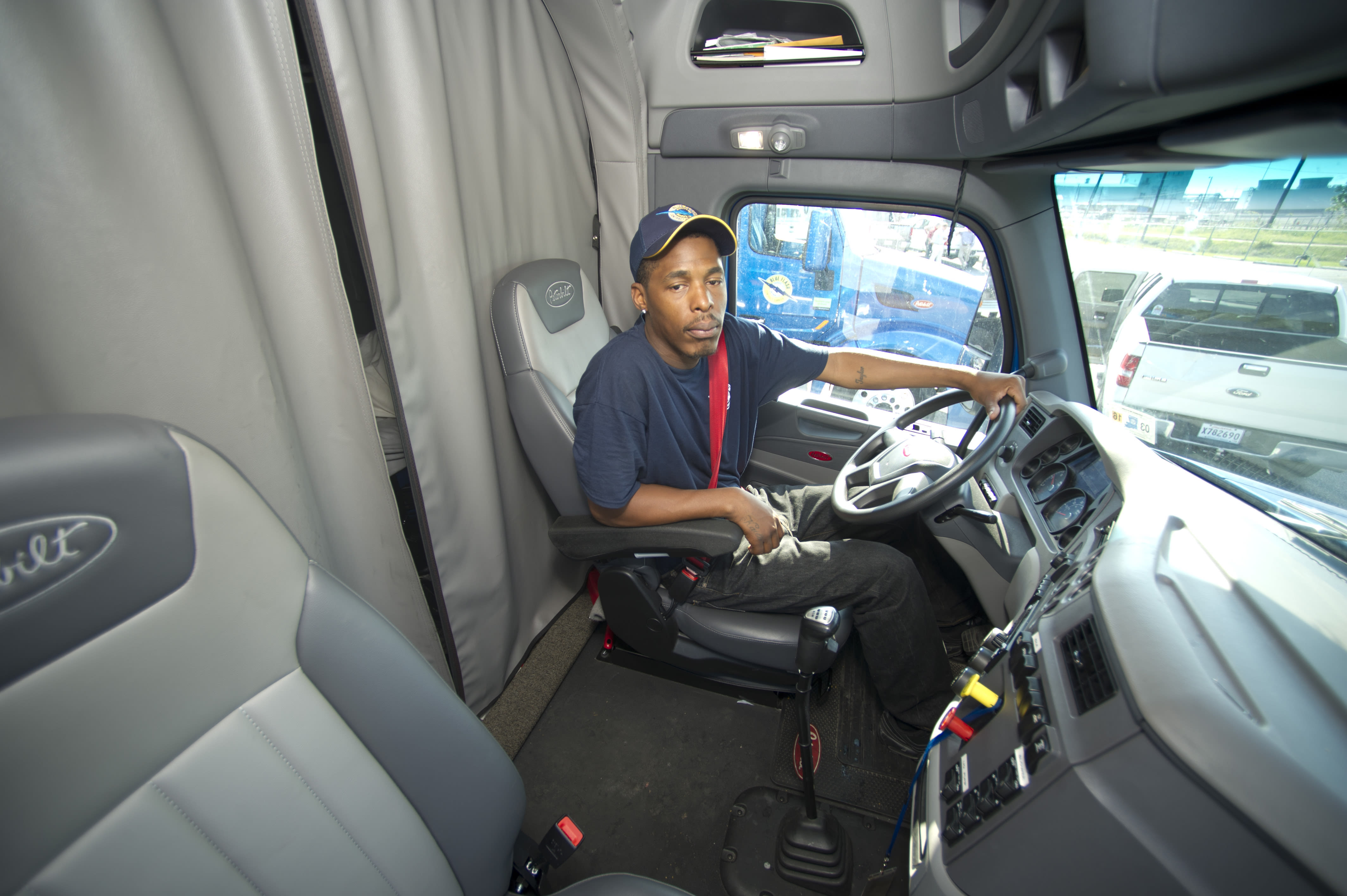5 Ways to Turn a Driver From Recruiting Lead into Employee | Heavy Duty ...