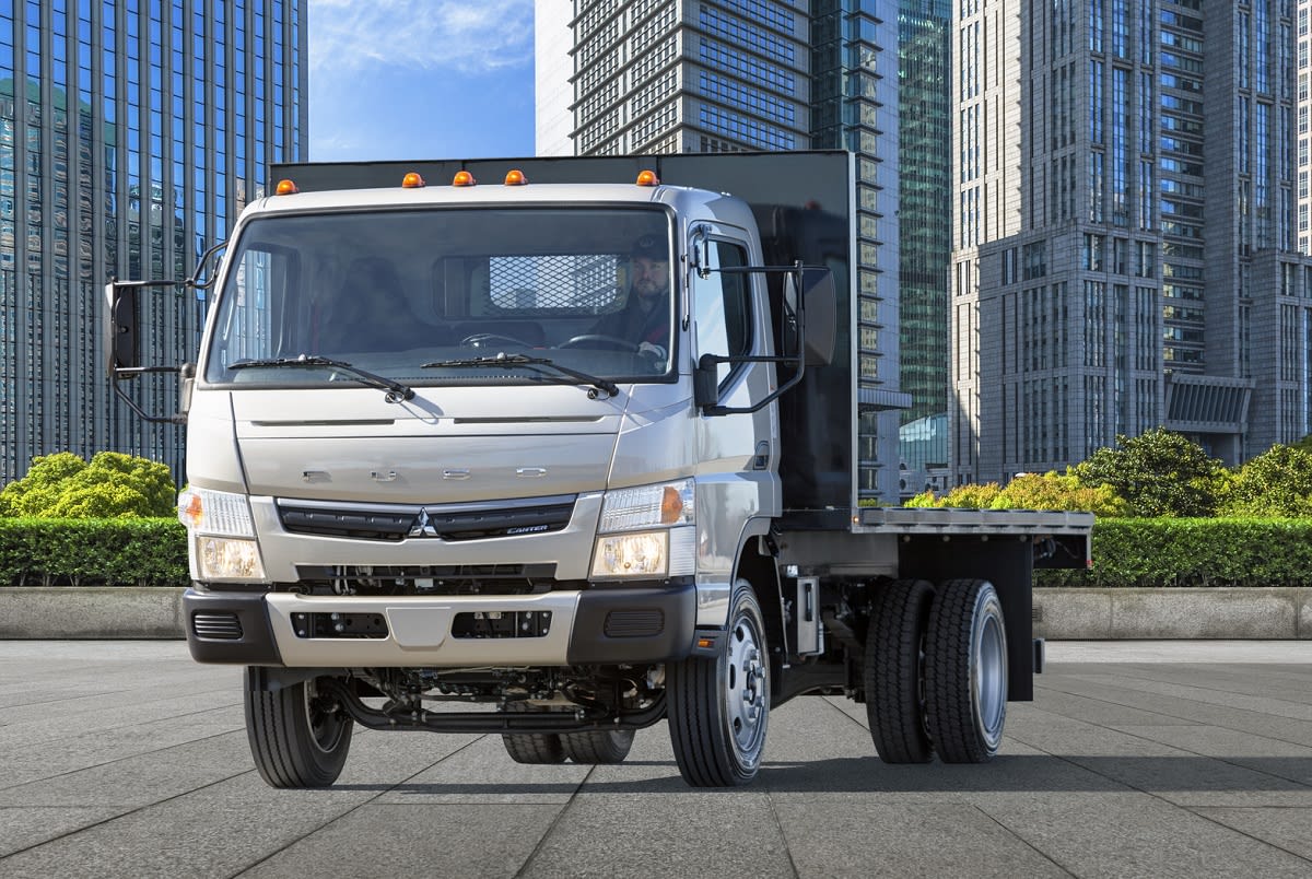 Mitsubishi Fuso Unveils Gas-Powered Class 5 Cabover | Heavy Duty
