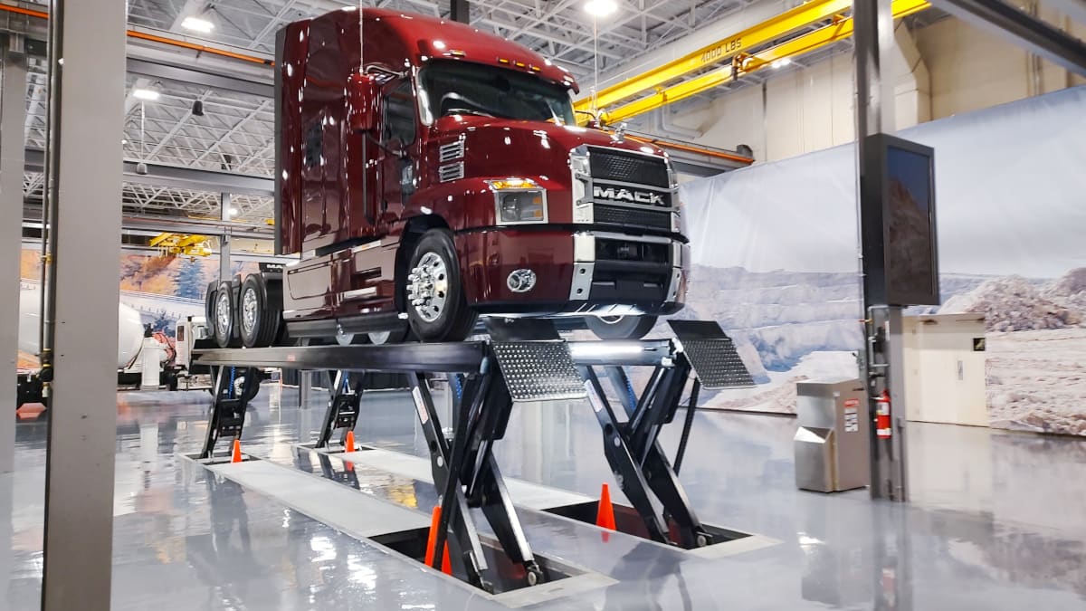 Inside the Newly Renovated Mack Experience Center [Photos] | Heavy Duty ...