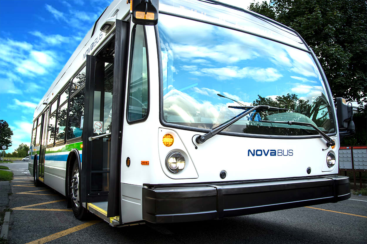 Novus Bus Nova Bus Announces its Largest Order of Electric Buses in the U.S. | Metro