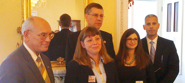 Jason Rivenburg Jason Rivenburg's Widow Takes Cause for Truck Parking to Capitol Hill ...