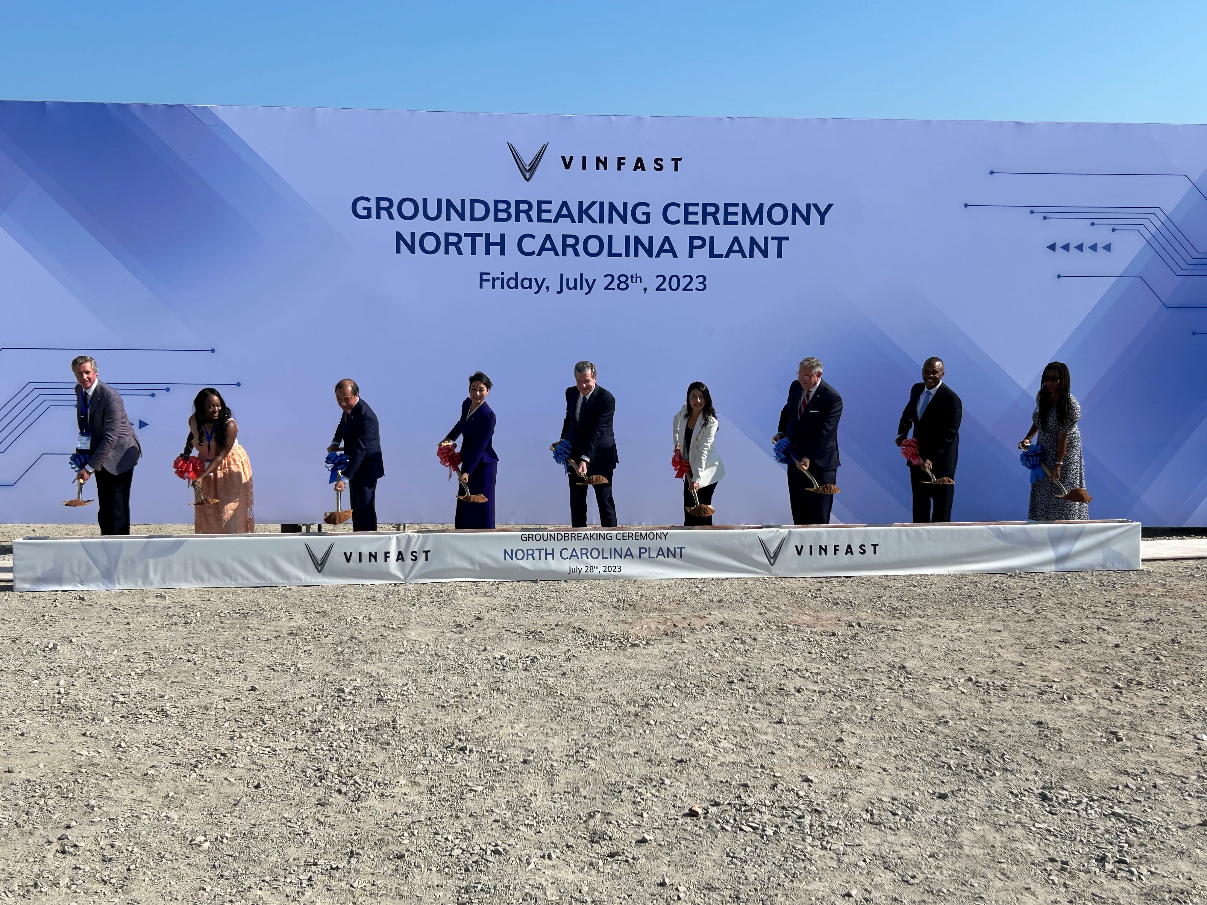 VinFast Breaks Ground for its EV Manufacturing Plant in North Carolina ...